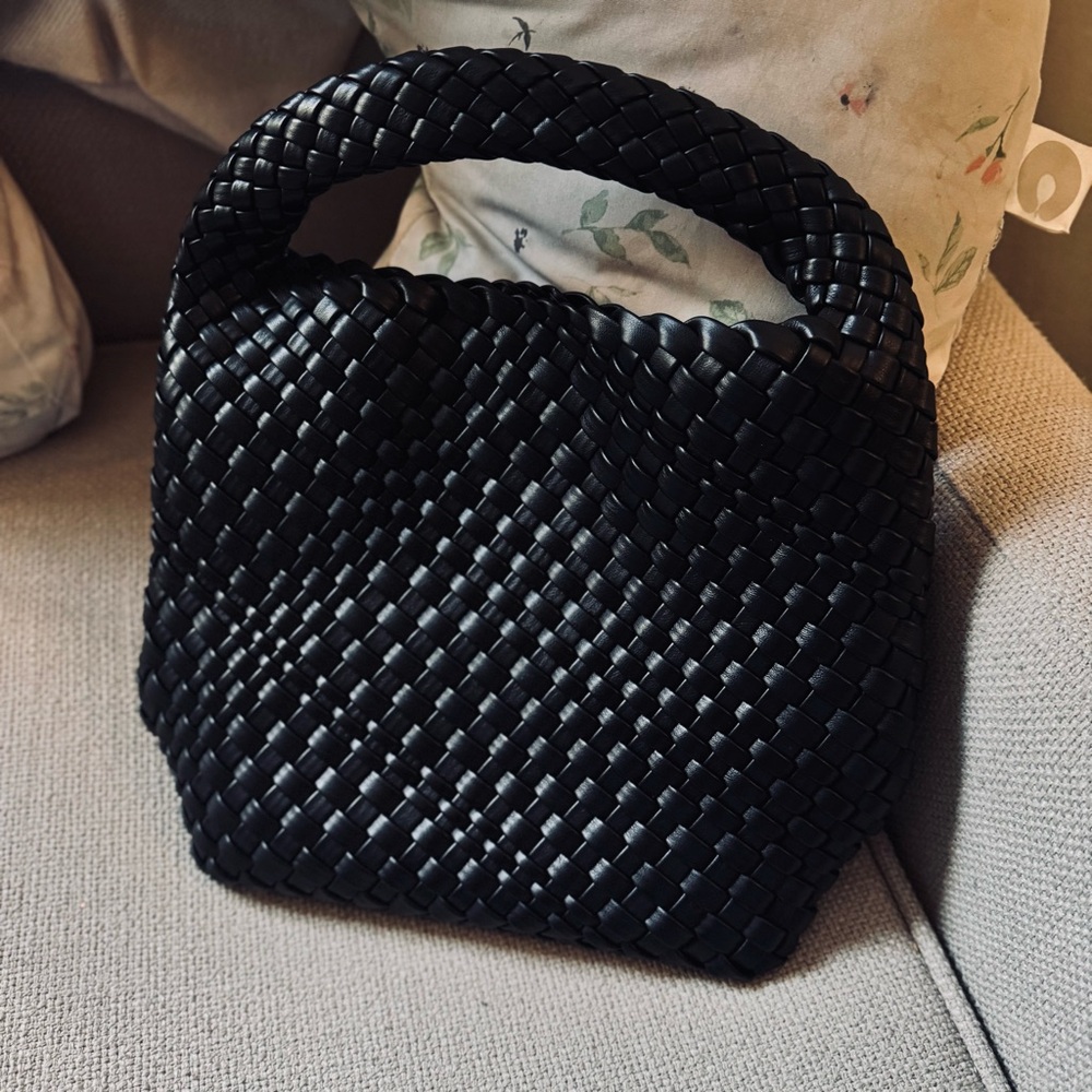 Commense Black Woven Handbag